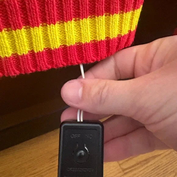 NEW LISTING ✨ Killer Klowns Christmas Sweater - Picture 5 of 5